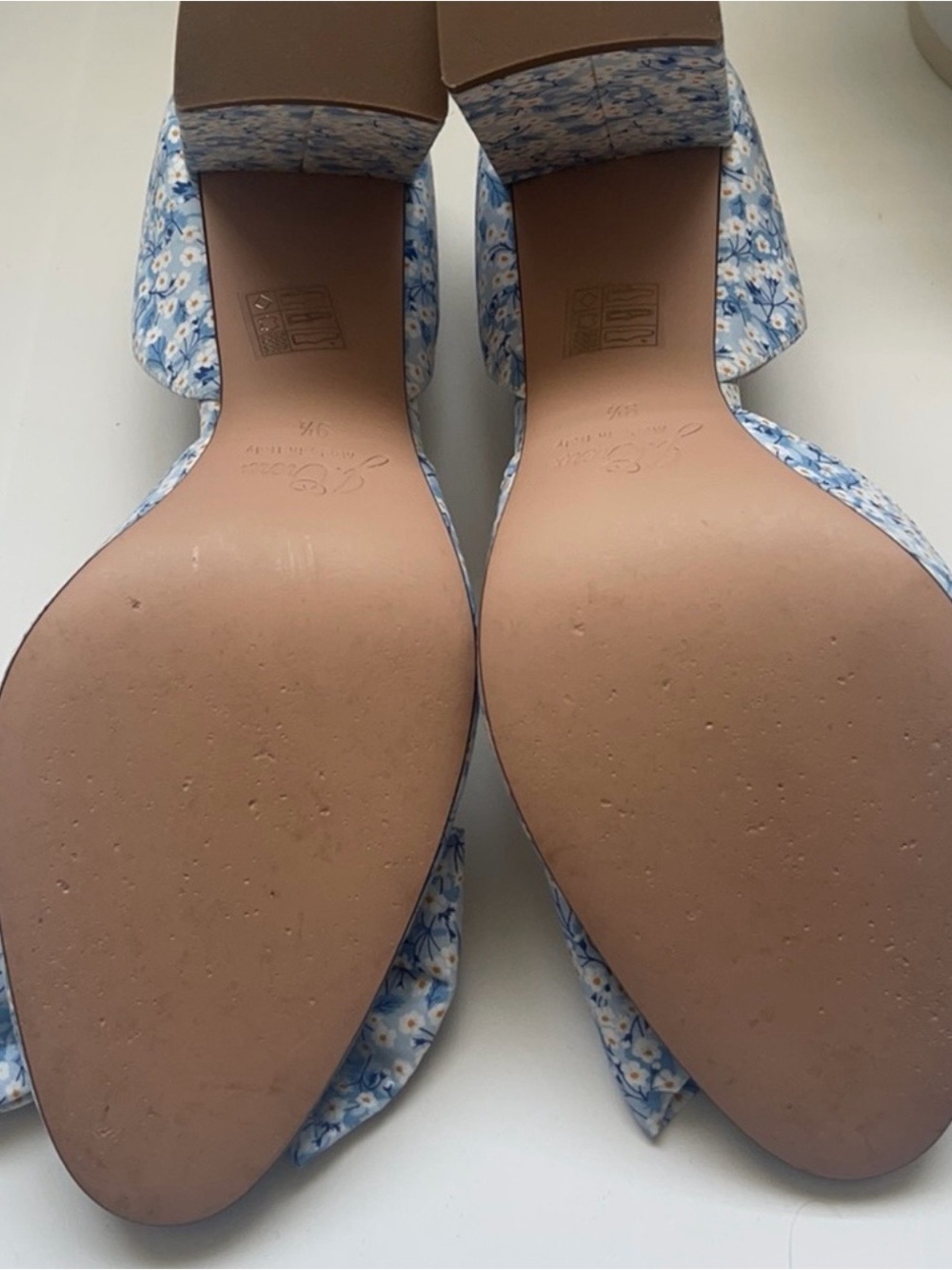 J.Crew Liberty Collection Daisy Patterned Heels - Picture 6 of 6